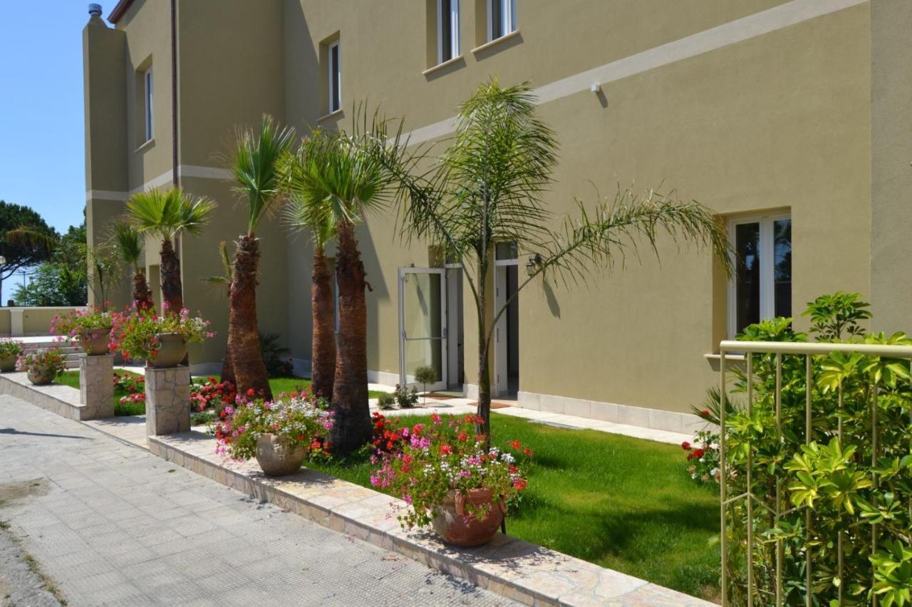 Bed and Breakfast Stellaris Siderno Exterior foto